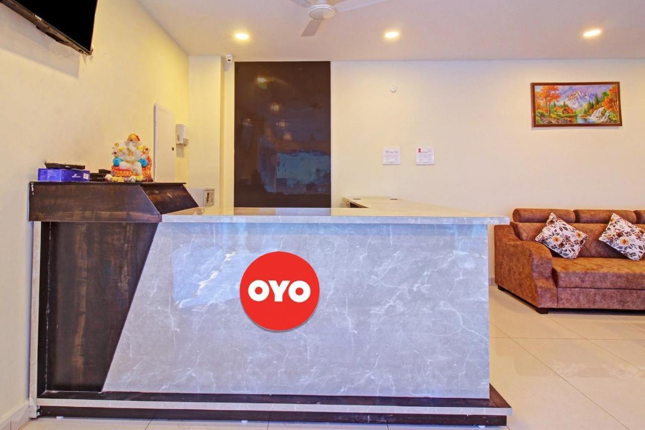 Super Hotel O Lakshmi Royal Inn Warangal Esterno foto